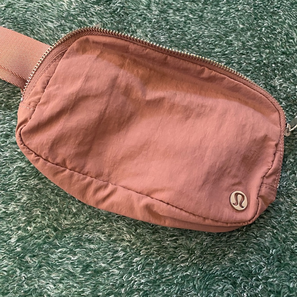 Lululemon Belt Bag